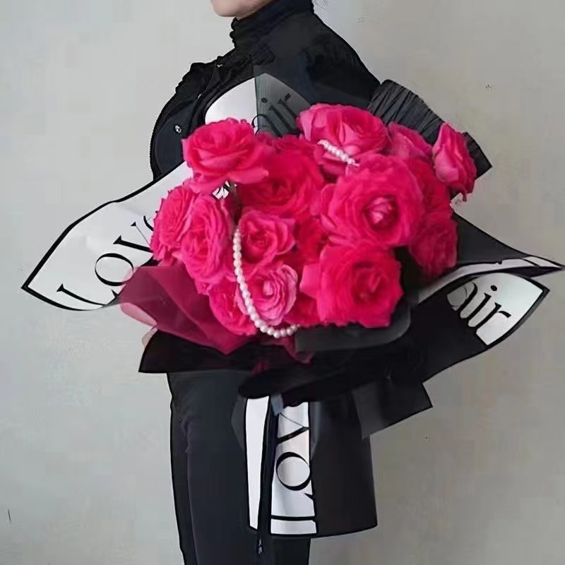 Hartie de împachetat Buchet Cynthia Eterna