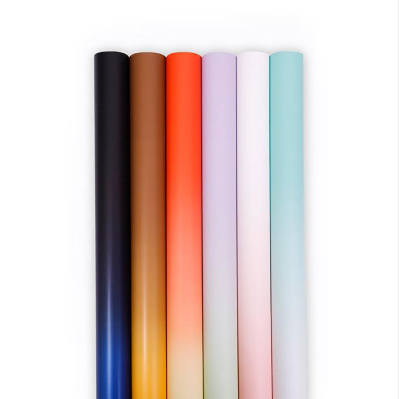 Hârtie de împachetat cu buchet de flori degradat premium